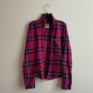 Hollister Pink Plaid Button Down Long Sleeve
